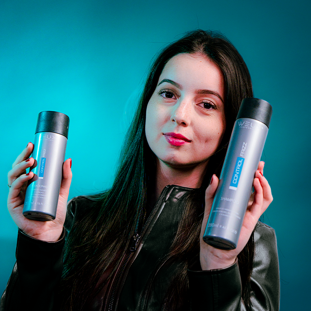 Kit Capilar Hidratação Control Frizz Shampoo e Condicionador - WEUX